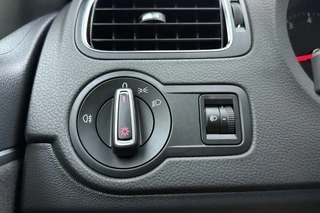 Volkswagen Polo 1.0 Comfortline Edition / 18