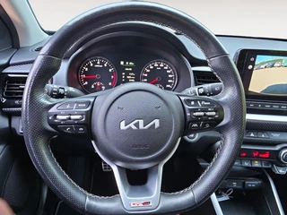 Kia Stonic 1.0 T-GDi MHEV GT-Line | Keyless | Navigatie | Climate control | Cruise control | Parkeer camera achter / 14