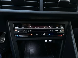 Volkswagen Taigo 1.0 TSI R-Line Business LED Camera Stoelverwarming App-Connect DAB+ / 11