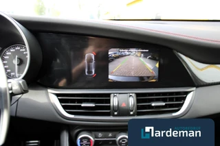 Alfa Romeo Giulia 2.9 V6 Quadrifoglio H/K Driver assist. / 16