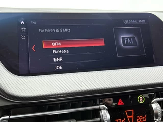 BMW 1-serie 118i Executive M Sport | Stoelverwarming | Cruise Control | Navi | CarPlay | / 26