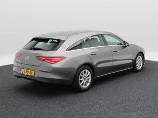 Mercedes-Benz CLA-klasse Shooting Brake 180 Business Solution 136 Pk Automaat | Stoelverwarming | Camera | Cruise Control | CarPlay | Climatronic | 16 Inch | 97.722 Km !! / 2