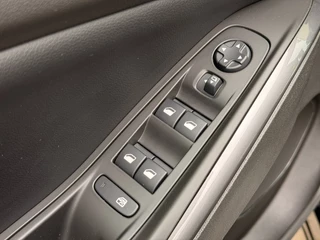 Opel Grandland X 1.6T Hybrid Ultimate SOH95% Trekh 360 Virtual Stoelverkoeling 220V / 20