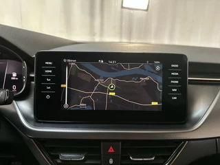 Skoda Kamiq 1.0 TSI 110pk Business Edition LED Stoelverwarming Navigatie Parkeersensoren Virtual Cockpit / 13