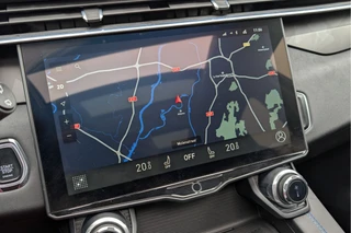 Lynk & Co 01 1.5 261PK PHEV Panorama 360 Camera Apple Carplay Android Auto / 29
