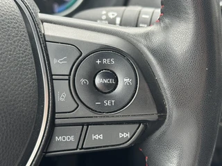 Toyota RAV4 2.5 Plug-in Hybrid AWD Dynamic TREKHAAK 1650KG TREKGEW EL-ACHTERKLEP 18'' LM-VELGEN CAMERA PARK-SENSOREN CLIMA APPLE/ANDROID / 20