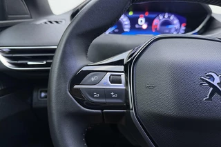 Peugeot 3008 1.2T Allure Pack Business | Navigatie | Achteruitrijcamera | Parkeersensoren | Keyless Entry | LED koplampen | Privacy Glass | Apple Carplay/Android Auto / 18