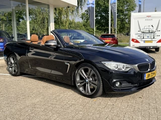 BMW 4 Serie Cabrio 428i High Executive  | Bi-Xenon | Navi | Sportstoelen | Nek- en Stoelverwarming | PDC | Bluetooth / 10