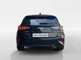 Kia Ceed 1.0T Design Edition | Stoel en stuurverwarming | Dodehoek detectie | Navigatie | Camera | Apple carplay / Android Auto | JBL sound system | / 7