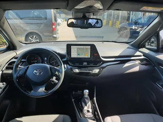 Toyota C-HR 1.8 Hybrid Business Plus ALL SEASONS STOEL/STUURVERW KEYLESS PARK-SENSOREN BLIND-SPOT LM-VELGEN DAB+ CAMERA / 28