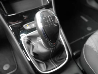 Opel Astra Sports Tourer 1.2 Edition 2020 130pk | Stoel en stuurverwarming | Trekhaak | Lichtmetalen velgen | Navigatie | 130PK | Airco / 30