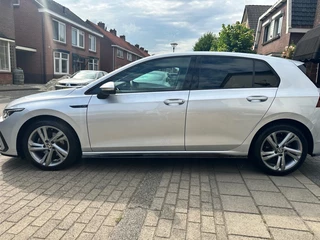 Volkswagen Golf 1.5 ETSI 2x R-LINE BNS+ DSG AUTOMAAT / 4