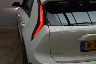 KIA Niro 1.6 GDi Hybrid 141pk DCT6 DynamicLine / 29