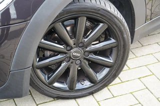 Mini Mini 1.5 Cooper Chili Serious Business | 1e eigenaar | Volledig onderhouden | Climate Control | LED | Cruise Control | Bluetooth | 18 inch | Navigatie | Comforttoegang | / 4