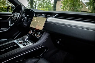 Jaguar F-PACE 2.0 P400e PHEV R-Dynamic Black  Panorama Adaptive Cruise ACC / 14