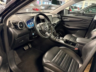 MG EHS 1.5 TGDI Luxury / Leder / Panoramadak / 360camera / 12
