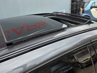BMW X1 xDrive25e eDrive M pakket HUD LEER SPORT PANODAK / 14