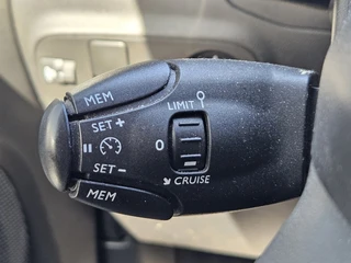 Citroën C3 1.2 PureTech Feel / 27