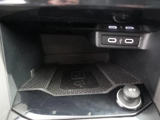 Volkswagen T-Roc 1.0 TSI Style | Camera | Carplay | ACC | Navi | / 22