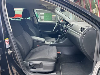 Škoda Superb Combi 1.5 TSI ACT Business Edition Plus  | Trekhaak | ACC | Carplay | Navi | Stoel/Stuurverw. | Sfeer | / 37