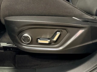 Lynk & Co 01 1.5 / pano / navi / camera / Infinity / memory / elec klep / Apple carplay / 16
