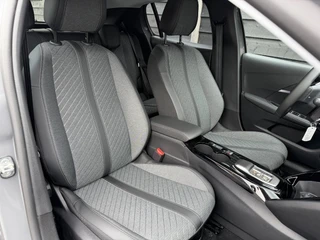 Peugeot 208 Allure 1.2 Hybrid 110PK e-DCS6 Automaat Navigatie, Rondomzichtcamera, Climate Control, Adaptieve Cruise Control, Parkeersensoren / 14