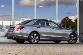 Mercedes-Benz C-Class 180 Prestige  | Camera | LED | Stoelverw. / 2