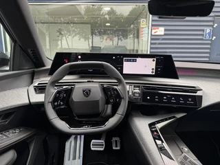 Peugeot 5008 GT Hybrid 145pk e-DCS6 | Adaptieve Cruise Control |Apple Carplay/Android Auto | Stoelverwarming | Lichtmetalen Velgen 19 Inch | Rondom zichtcamera | Dodehoek bewaking / 15