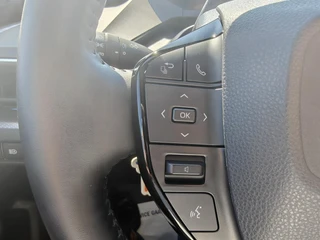 Toyota Prius 2.0 Plug-in Hybrid 220 PARK-SENSOREN BLIND-SPOT KEYLESS STOEL/STUURVERW CAMERA APPLE/ANDROID DAB+ LM-VELGEN AD-CRUISE ELEK-ACHTERKLEP / 25