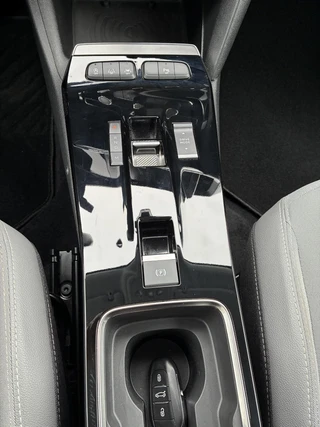 Opel Mokka 1.2 Turbo 130Pk Automaat GS-Line | Climate control | Navigatie | Stoelverwarming | Camera | Cruise control | PrivateGlas | Elektrisch pakket | 17" LM-Velgen / 15
