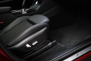 BMW X4 xDrive20i X-Line High Executive | PANORAMADAK | HEAD UP | STUURVERWARMING | TREKHAAK | 19" / 15