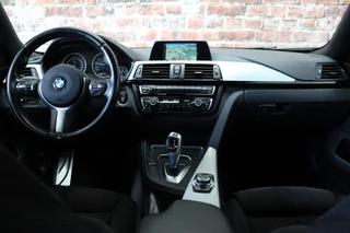 BMW 4 Serie Gran Coupé 420i Executive M Sport Pakket Automaat  / Navigatie / Trekhaak / Xenon / Parkeersensoren / 18 Inch / Climate Control / Bluetooth / Shadow Line / Lichtpakket / Cruise Control / 16