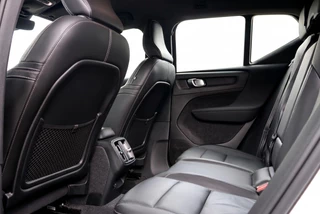 Volvo XC40 2.0 B4 MHEV R-Design Leder l 360° Camera l Harman l Adaptive l VOL OPT / 12