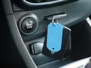 Renault Clio Estate 0.9 TCe Limited 90pk | Navigatie | Trekhaak | Airco | Cruise Control | Parkeerhulp achter | Extra getint glas | Lichtmetalen velgen / 33
