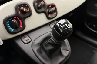 Fiat Panda 1.0 Hybrid Pandina Cross | Airco | Apple Carplay/Android Auto | Bluetooth | Cruise control | DAB+ | Lichtmetalen velgen | Parkeersensoren | Hoge zit / 27