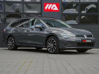 Volkswagen Golf Variant 1.5 eTSI Life Business | PANO | WINTERPAKKET | ADAPTIVE / 12