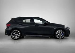 BMW 1-serie M135i xDrive | Camera | Stoelverwarming |Harman/Kardon | HeadUp Display | Cruise Control / 9