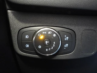 Ford Focus Wagon 1.0 EcoBoost Hybrid Trend Business NAVI/CAMERA/CRUISE/LED/16"LMV! / 16