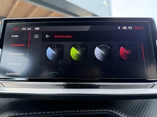Peugeot 208 100pk GT (Camera - Keyless Entry - Parkeersensoren V+A - LED - Navigatie - Automatische Airco - Draadloos laden - Apple Carplay - 3D Cockpit) / 28
