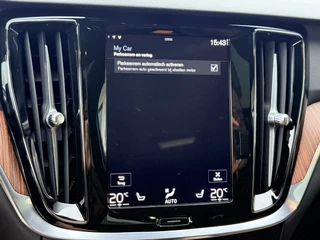 Volvo V60 2.0 T6 Recharge AWD Inscription  | Trekhaak | Pano | LED | Keyless | Adapt. Cruise | Apple/Android | Four C / 69
