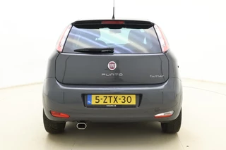 Fiat Punto Evo 0.9 TwinAir Racing 100pk | 5 Deurs | Airco | Parkeerhulp achter | Lichtmetalen Velgen | Bluetooth | Audio | Centrale vergrendeling / 12
