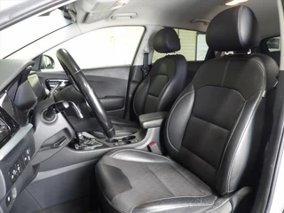 Kia Niro 1.6 GDi Hybrid 141pk DCT6 DynamicLine / 16