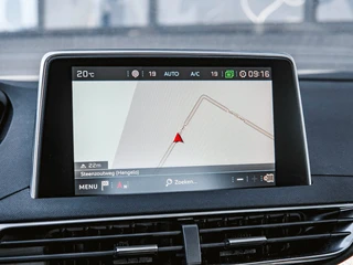 Peugeot 3008 1.2 PureTech Première | NAVI | CLIMA | PDC | / 20