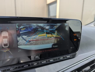 Toyota bZ4X Touring Dynamic 75 kWh NIEUW DIRECT LEVERBAAR! 360 CAMERA STOEL/STUURVERW WARMTEPOMP BLIND SPOT EL-ACHTERKLEP KEYLESS PARK-SENSOREN APPLE/ANDROID / 31