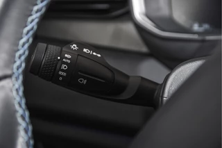 Lynk & Co 01 1.5 PHEV 261PK MY22  | Afn. Trekhaak | 360 Camera | S/K-panodak | Adapt. Cruise | Memory | Elek. klep | LM 20" | 3046 / 51
