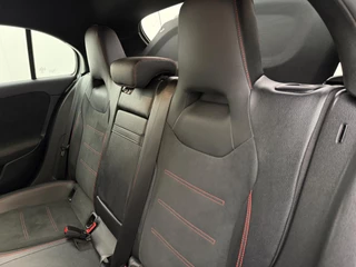 Mercedes-Benz A-klasse 250 e AMG Line | Automaat | Adaptive cruise | Navigatie | Stoelverwarming | Camera / 12