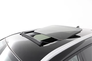 Omoda 5 SHS 1.6 T-GDi SHS-H Premium *DEMO* - Demo voordeel! - Kantel/Schuifdak - Adaptief Cruisecontrol - 18' Lichtmetalen Velgen - Privacy Glass - Stoel/Stuurwiel Verwarming -  7 Jaar Fabrieksgarantie / 36