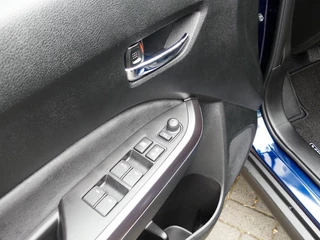 Suzuki Vitara 1.4 Boosterjet Style Smart Hybrid PANORAMADAK, 6 jaar fabrieksgarantie! Nieuw uit voorraad leverbaar! / 11