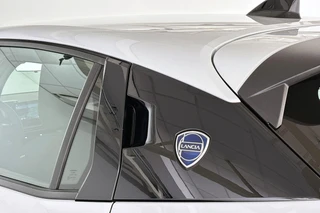 Lancia Ypsilon 1.2 Turbo Hybrid 110pk / 29