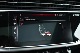 Audi Q7 55 TFSI e quattro S-Line  Rijklaar! Pano 22inch Contourzetels Luchtv / 48